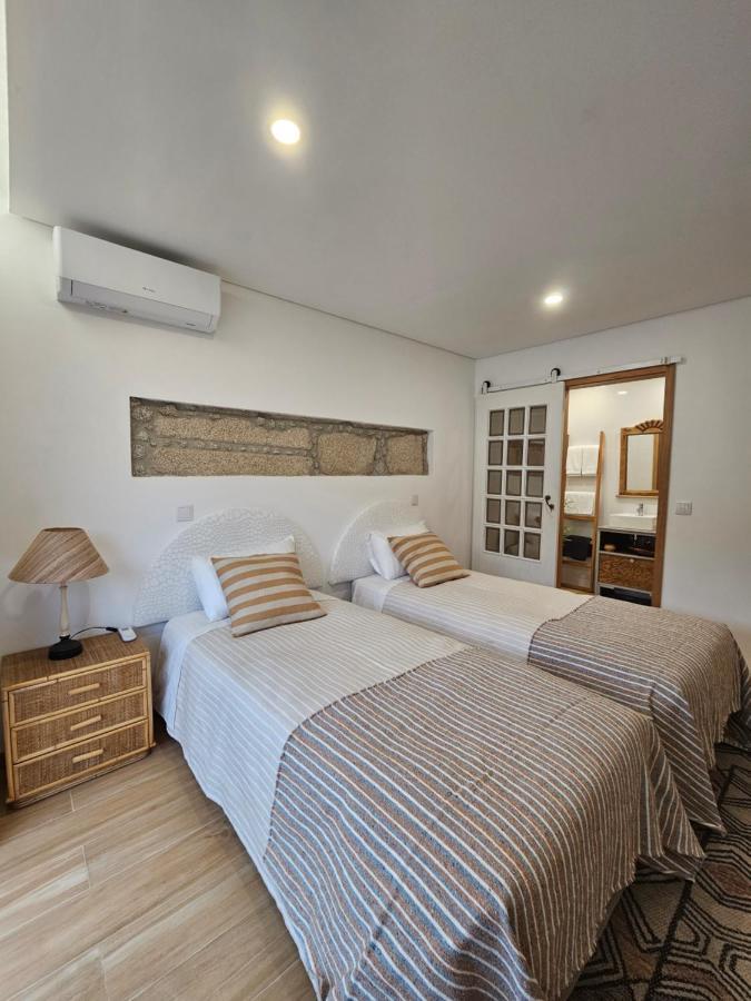 On The Way - Mindelo Beach/Guest House 외부 사진
