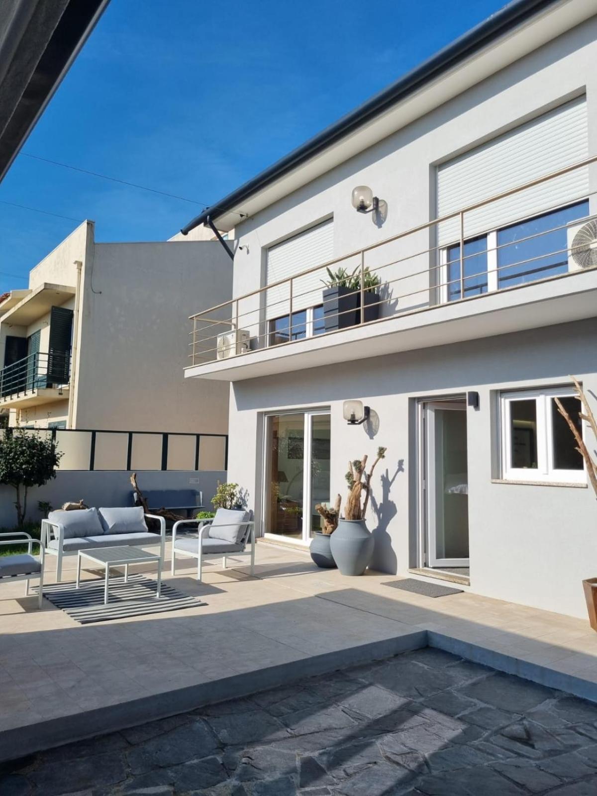 On The Way - Mindelo Beach/Guest House 외부 사진